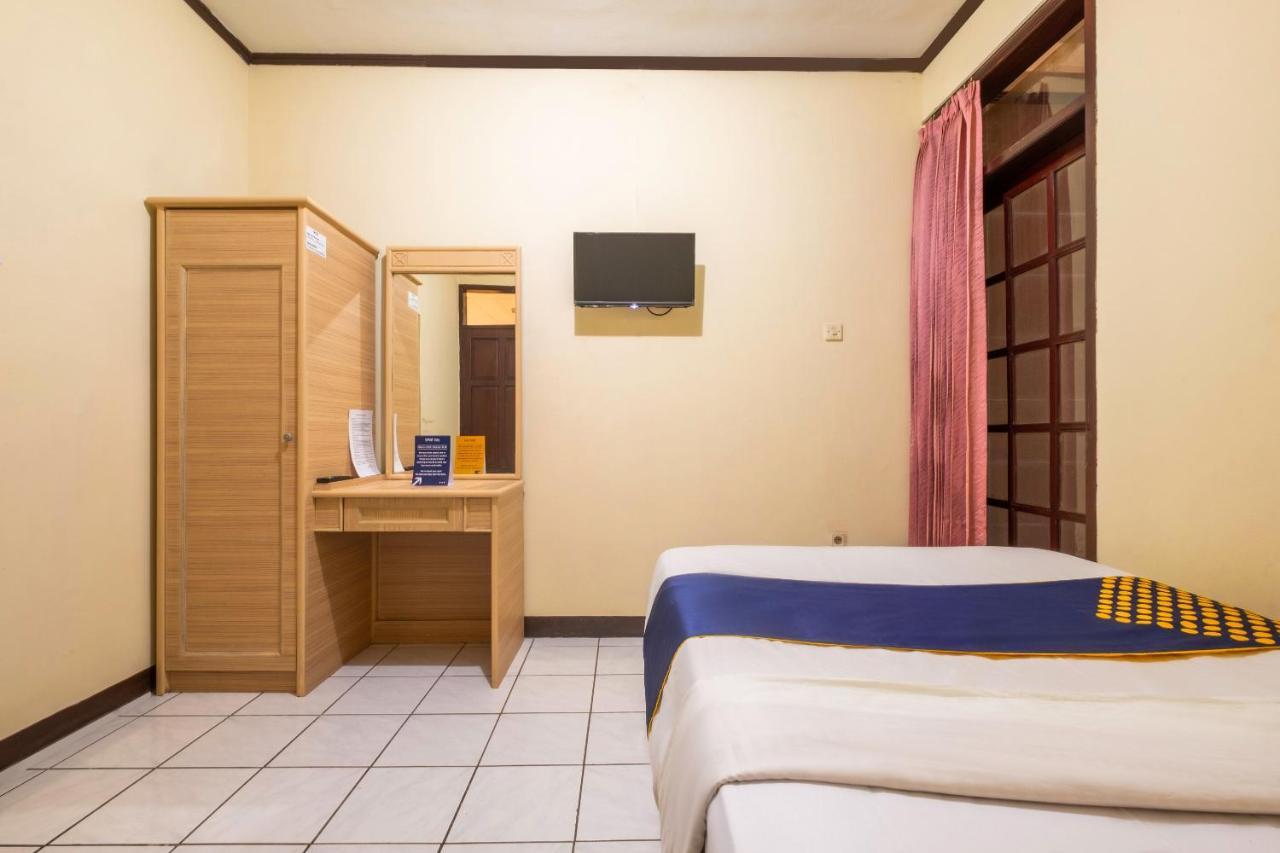 Super Oyo 2672 Bee M Syariah Hotel Bandung Exterior photo